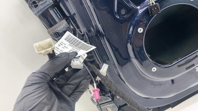 ⭕ 2012-2015 Tesla Model S Front Passenger Side Door Shell Panel Right