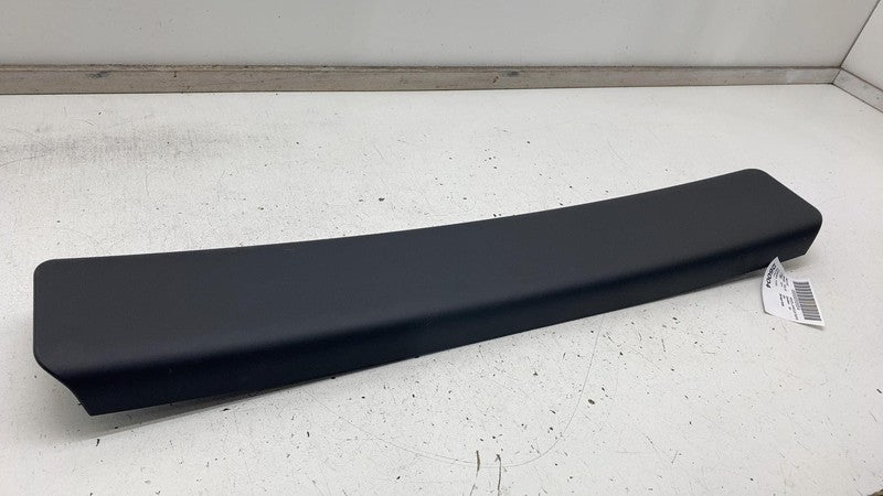 100820300E 2012-2015 Tesla Model S Panoramic Roof Middle Bow Headliner Cover Assembly Black