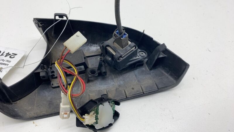 2016-2018 Mercedes-Benz GLE350 Front Right Door Mirror Lower Cover Cap w/ Camera