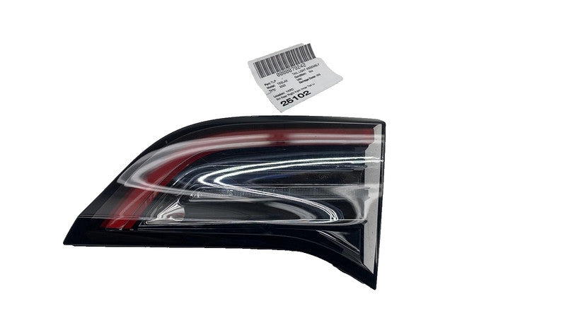 ⭕ 2017-2023 Model 3 Rear Right Inner Taillight LED Tail Lamp 4-Pin 150