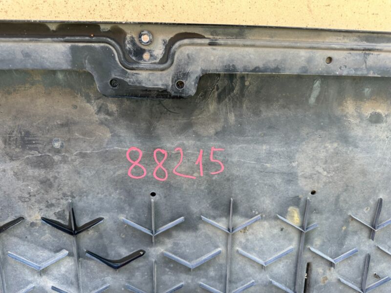 105732600C ⭕ 16-20 Model S Rear Bumper Splash Aero Shield Under Body Diffuser 1057326-00-C