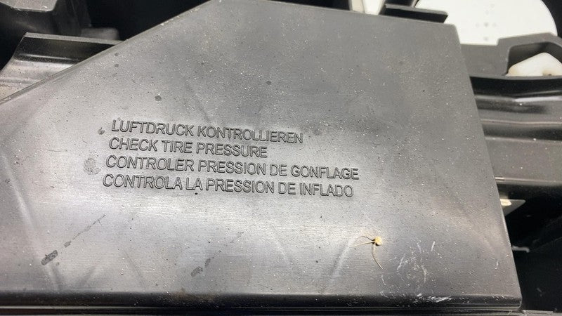 ⭕10-16 Mercedes E-Class Emergency Spare Tire Jack & Tool Kit Carrier A