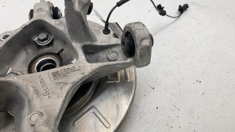 ⭕ 17-23 Model 3 Rear Left Spindle Knuckle w/ Hub (142mm Driven) LH 104