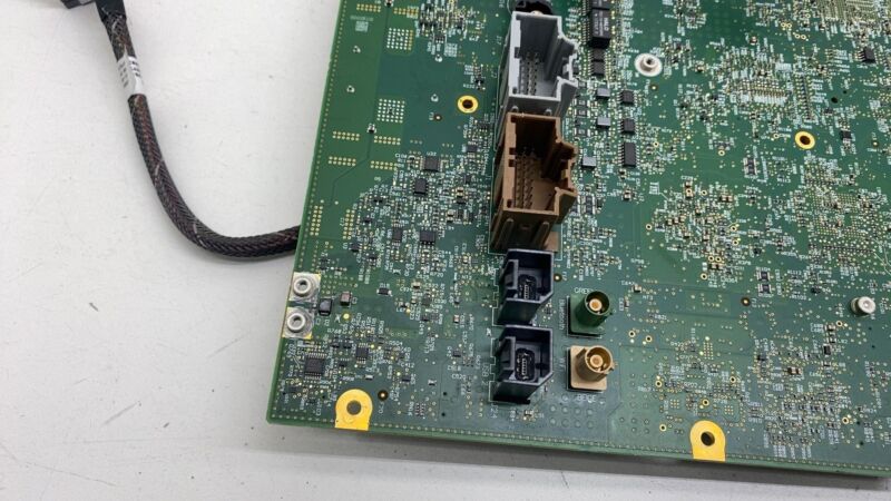 1055412 00 B 2012-2020 Tesla Model S MS Media Control Unit Motherboard Electronics Assy OEM