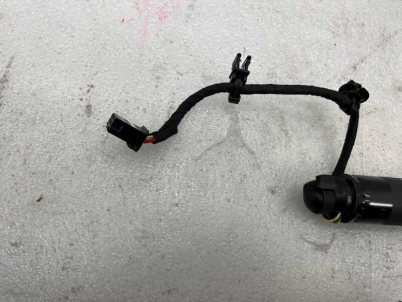 1063441 00 C ⭕16-22 Model X Rear Left/Right Secondary Falcon Door Lift Gas Strut 1063441-00-C
