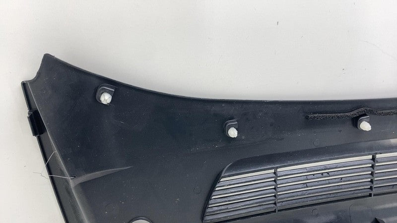 1619812-00-B ⭕ 20-24 Tesla Model Y Rear Section Underhood HEPA Apron Cover Trim 1619812-00-B