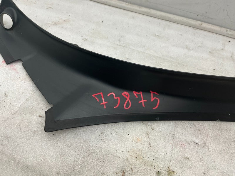 104732100E ⭕16-20 Model X Rear Passenger Side Trunk Liftgate Trough Trim Right 1047321-00-E