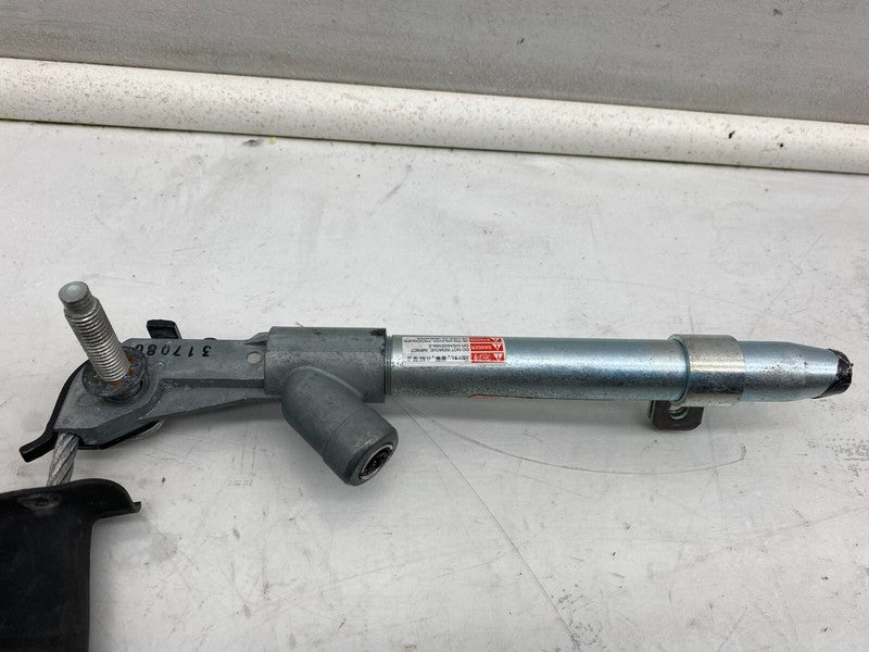 16-20 Model S Front Right 1st Row Seat Belt & Retractor + Tensioner 10