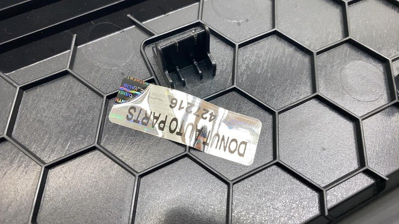 ⭕ 21-23 Model X Rear Left Door Spine Plastic Race Track Trim Panel 110