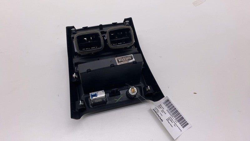 2020-2023 BMW 530e G30 Center Console Climate Control Air Vent Trim Pa