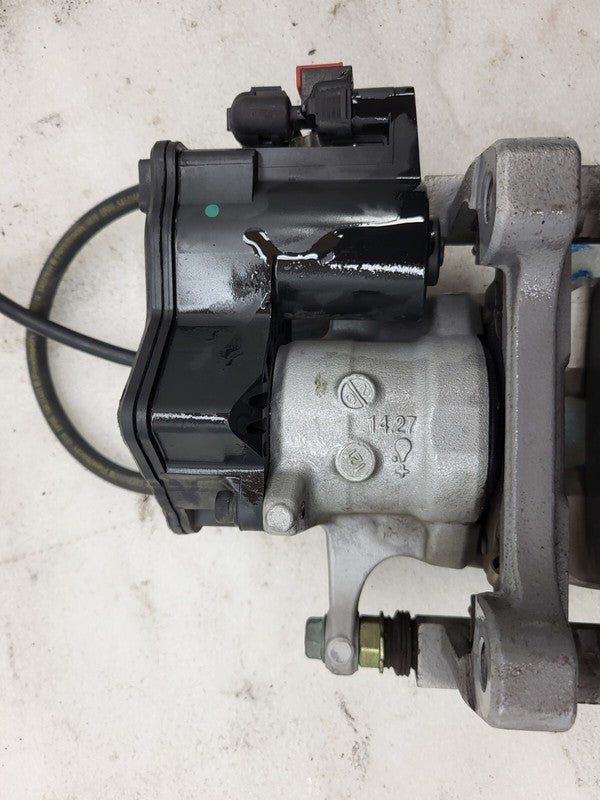 118878100A ⭕ 2020-2024 Tesla Model Y Rear Left Caliper w/ Brake Line Hose BASE 1044623-00-I