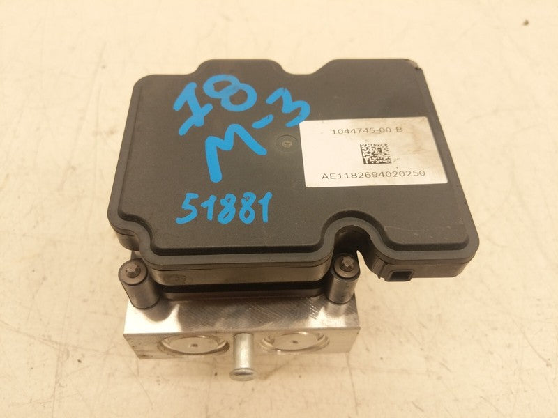 1044745 00 B 2017-2022 Tesla Model 3 Anti-Lock Brake System ABS Pump Module Assy 1044745-00-B