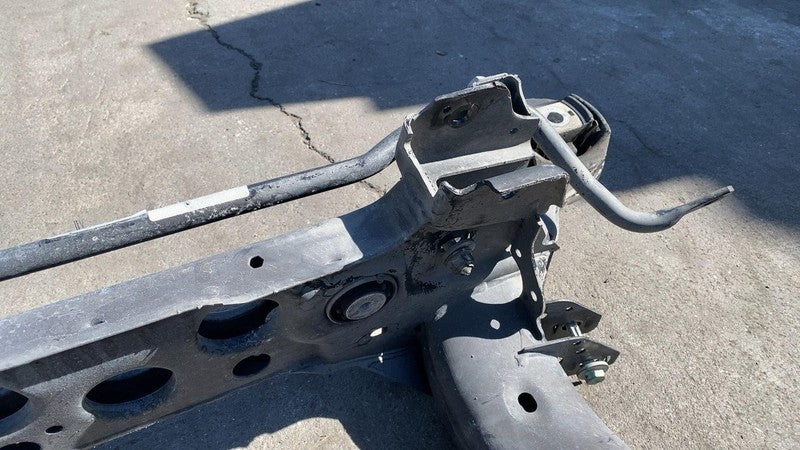 2016-2019 Mercedes-Benz GLE350 Rear Subframe Crossmember Cradle RWD Assembbly