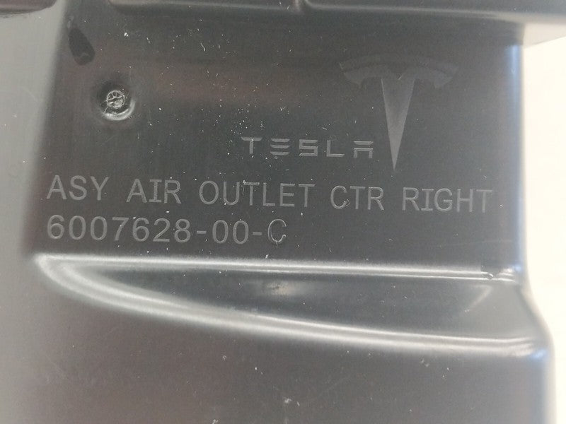 6007628 00 C ⭕12-15 Model S Dashboard Center Right Section Air Vent Outlet Panel 6007628-00-C