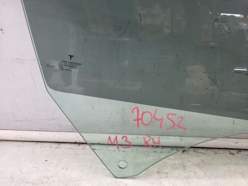 43R-004530 ⭕ 2017-2019 Tesla Model 3 Front Passenger Door Window Glass Right RH Single Pane