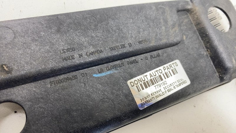 PT00039438 ⭕ 2022-2024 Rivian R1T Rear Left & Right D-Pillar Closeout Trim Panel PT00039438