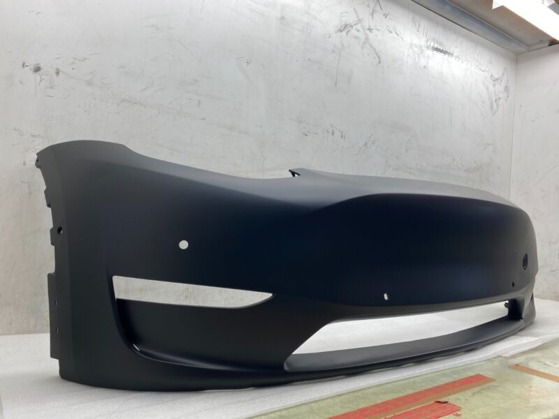 2020 2021 2022 Tesla Model Y MY Front Bumper Cover w/ Park Sensor Hole Assy