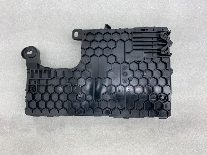 156745400B 2020-2023 Tesla Model 3 Right Low Voltage Controller Electronic Control Module