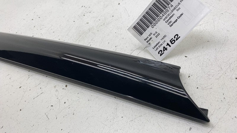 2022-2024 Rivian R1S R1T Front Driver Side Exterior A-pillar Trim Pane