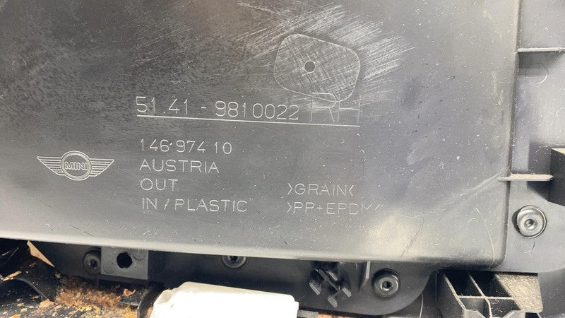 ⭕2011-2016 Mini Cooper Countryman R60 Front Right Interior Door Panel