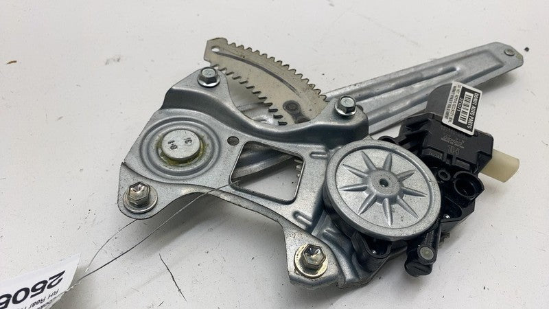 ⭕ 2018-2023 Subaru XV Crosstrek Rear Passenger Side Door Window Regulator Right