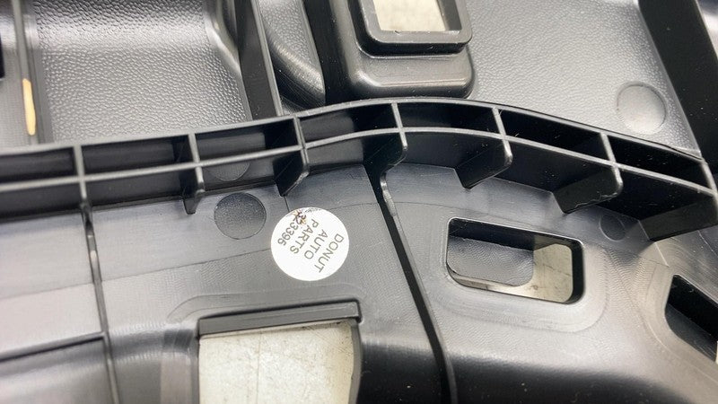 PT00116709A ⭕ 2022-2025 Rivian R1S Front Right Seat Upper Back Frame Bracket RH PT00116709-A