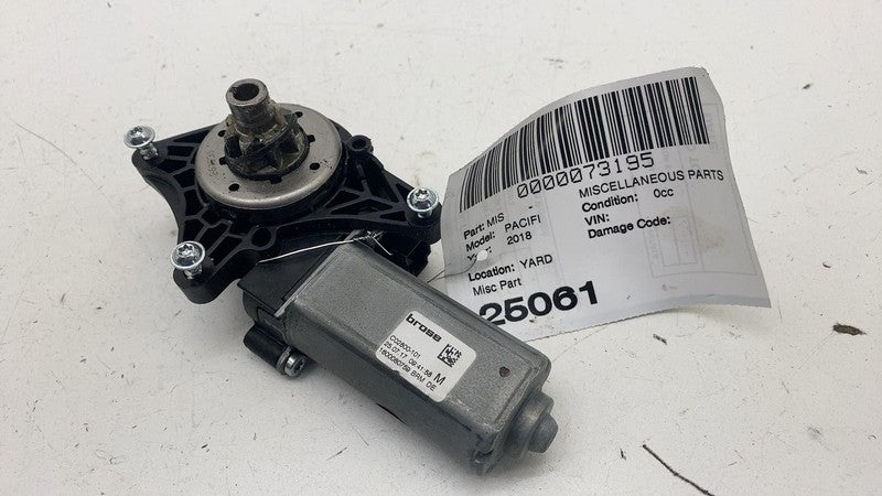 C01840-100 ⭕ 2018 Chrysler Pacifica Brose Front Seat Adjustment Motor Assembly C01840-100