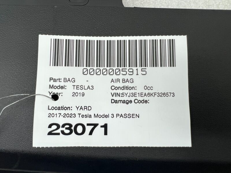 1077826-00-D ❇️17-23 Tesla Model Y 3 Right Knee Airbag Passenger Safety Module RH OEM 1077826