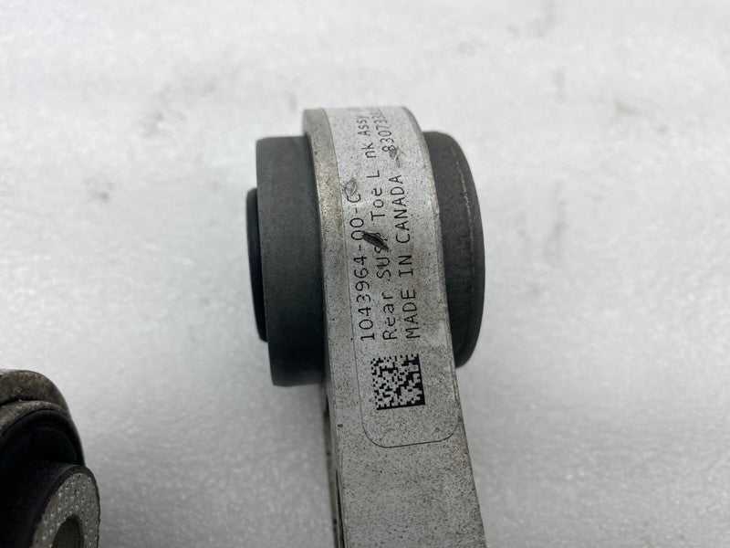 1021422 00 B ⭕16-20 Model S X Rear Right Knuckle w/ Wheel Hub & Control Arm Link 1021416-00-D