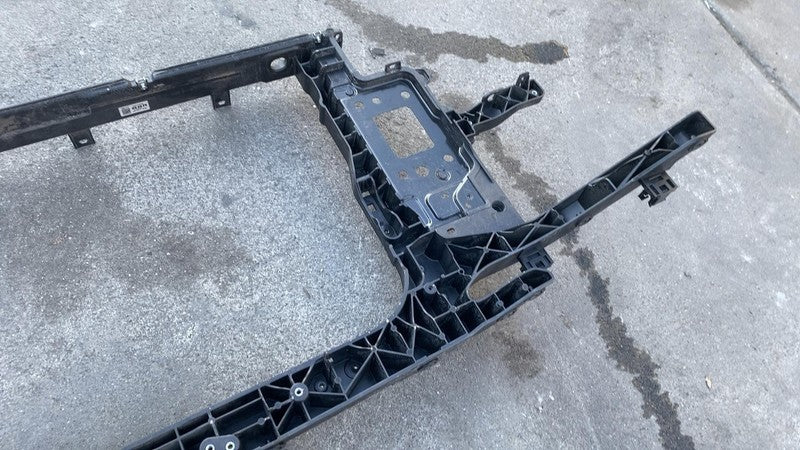 64101K4500 2018-2021 Hyundai Kona MK1 Front Bumper Radiator Core Support Frame Bracket OEM