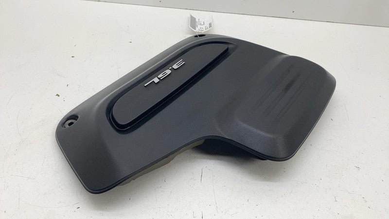 05281384AE ⭕ 2018 Chrysler Pacifica 3.6L FWD Engine Top Cover Panel Shield OEM 05281384AE