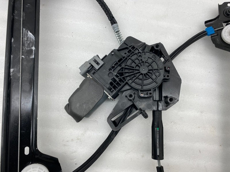 102882100C ⭕ 2016-2020 Tesla Model X Rear Right Door Window Regulator & Motor 1028821-00-C