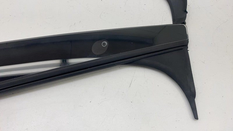 108390200B ⭕16-20 Tesla Model X Right B-Pillar Applique Trim Molding w/ Camera 1092312-98-F