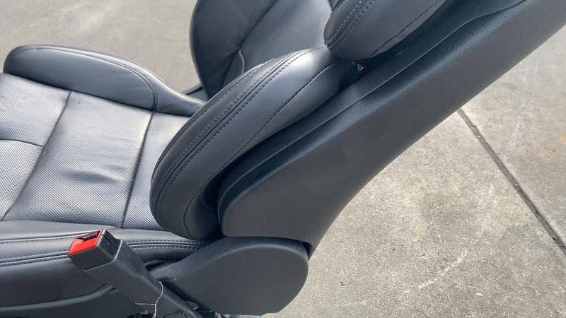 ⭕ 2019 2020 2021 Lincoln Navigator Front Passenger Side Black Leather