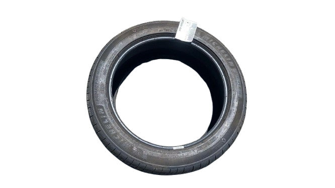⭕ Michelin 235/45R18 98W Primacy All Season Tire