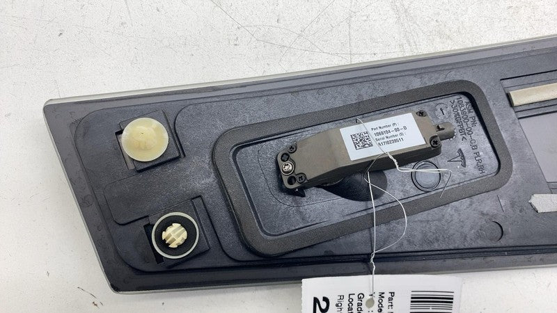 ⭕2016-2020 Tesla Model S Right B-Pillar Applique Glass Trim Molding 10