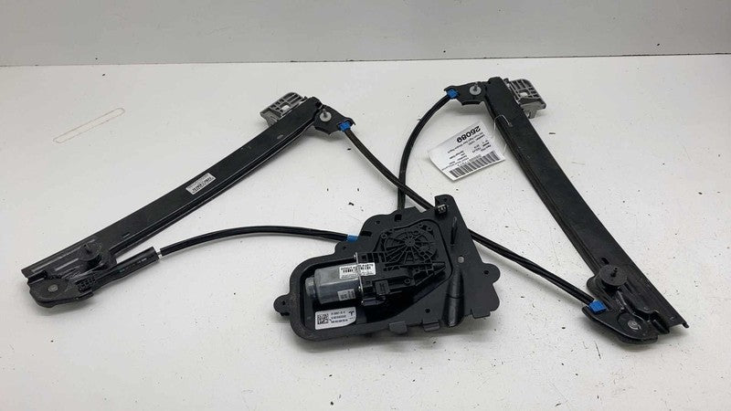 ⭕ 2017-2023 Tesla Model 3 Front Right Door Window Regulator & Motor 10