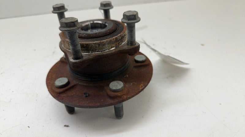 ⭕2022 2023 2024 Rivian R1S Rear Right or Left Wheel Hub Bearing OEM PT
