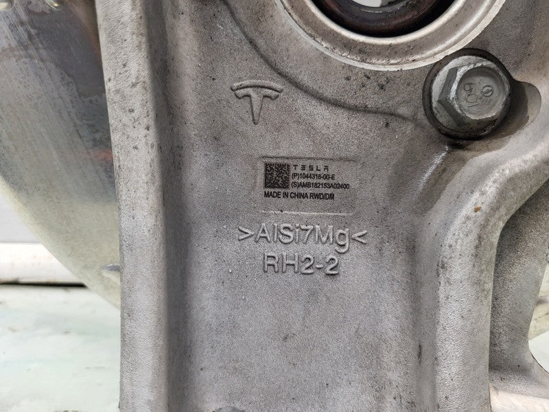 104431600E ⭕17-23 Model 3 Front Right Spindle Knuckle w/ Hub & Dust Shield AWD 1044316-00-E