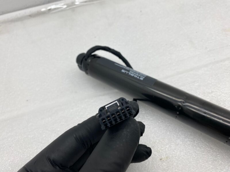 1063441 00 C ⭕16-23 Model X Rear Left/Right Secondary Falcon Door Lift Gas Strut 1063441-00-C