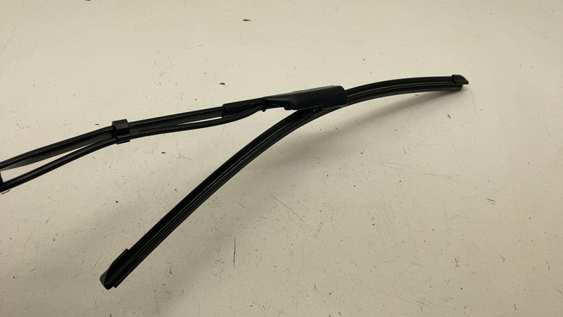 97036203 ⭕ 24-25 Tesla Model 3 M3 Front Passenger Side Windshield Wiper Arm & Blade Right