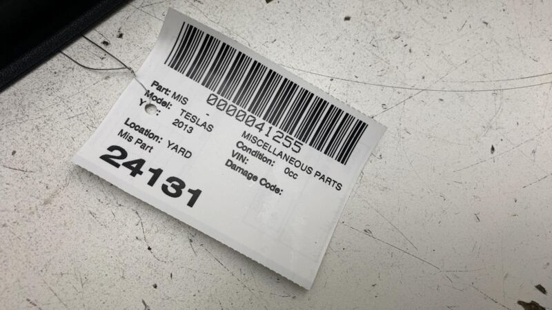 Does not apply 2012-2015 Tesla Model S MS Liftgate Latch Rear Trunk Sill Panel Trim Cover Assy