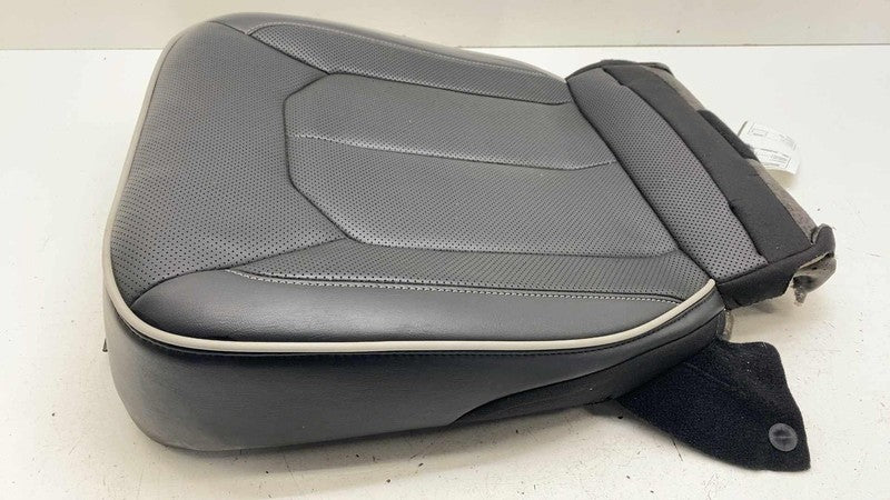 ⭕ 17-25 Chrysler Pacifica Rear Passenger Side 2nd Row Seat Lower Cushion Right
