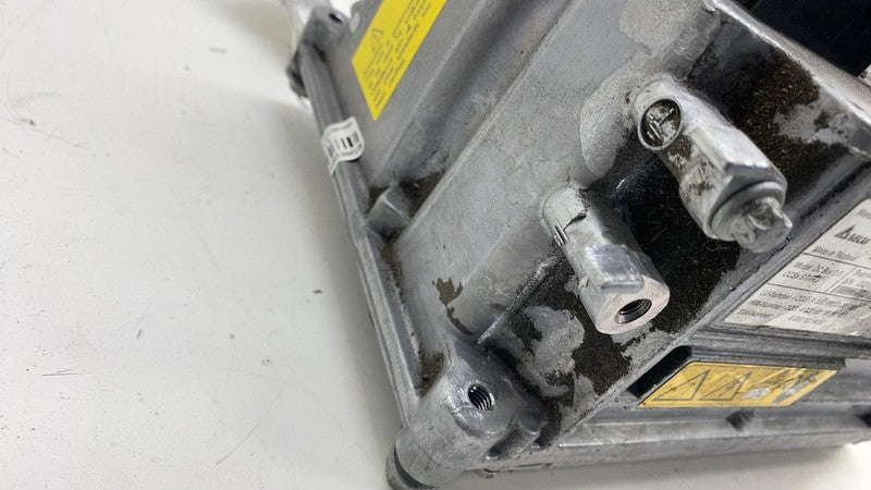 ⭕ 2022 Mercedes Benz EQS450+ High Voltage Converter Control Module A00