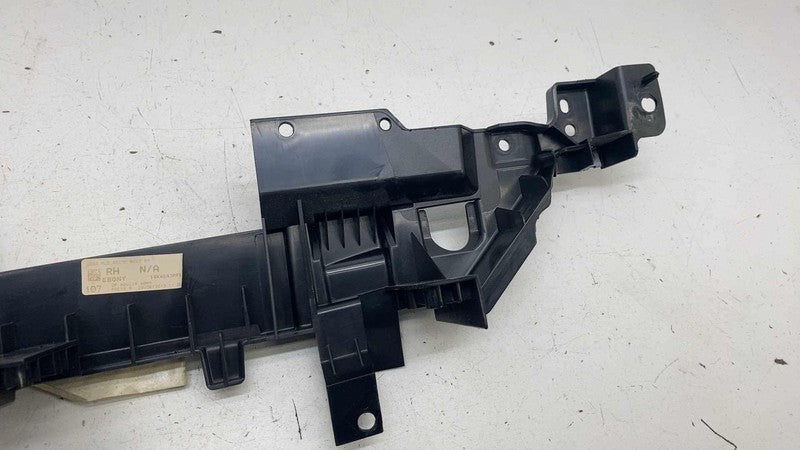 ⭕ 2014-2017 Range Rover Sport Rear Right Trunk Speaker Mount Bracket D