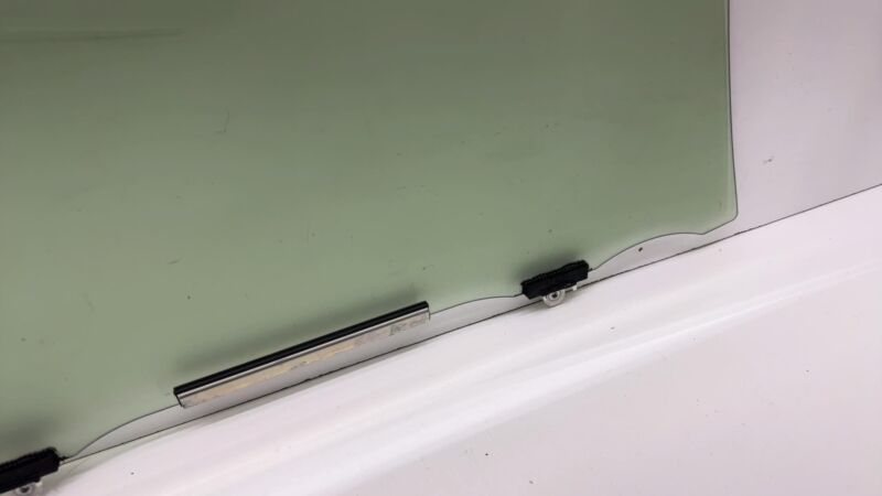 ⭕ 2018 2019 2020 2021 2022 Toyota C-HR Front Left Driver Side Door Window Glass