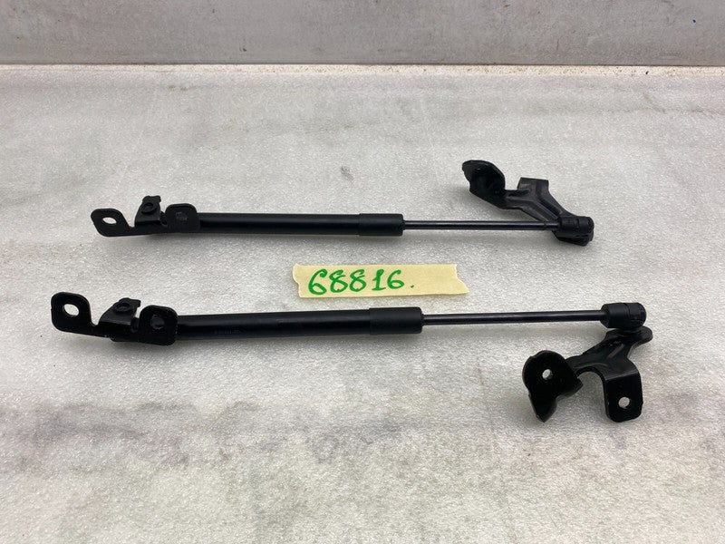 1091472 00 B 17-23 Model 3 Front Left/Right Bonnet Hood Shock Strut Lift Support 1091472-00-B