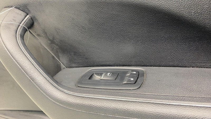 ⭕ 2017-2022 Maserati Levante Front Right Interior Door Trim Panel Asse