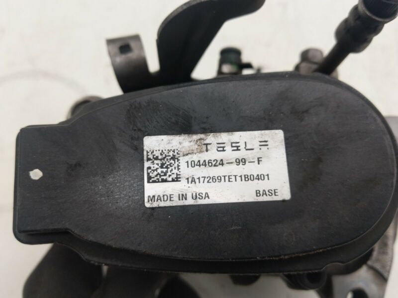 1044624 99 F ⭕ 2017-2020 Tesla Model 3 Rear Passenger Side Brake Caliper Right 1044624-99-F