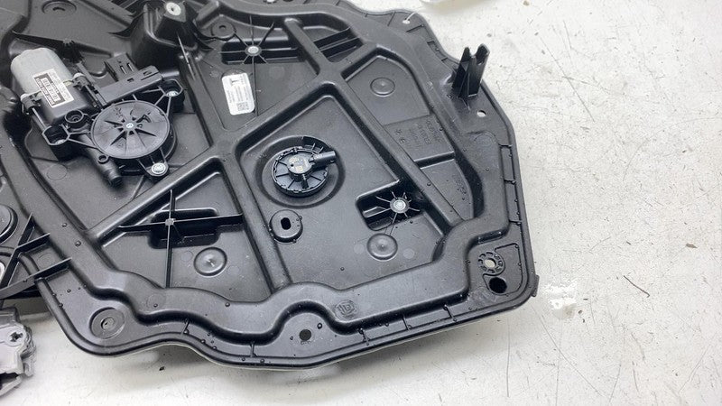 ⭕ 20-24 Model Y Rear Right Door Window Regulator & Motor w/ Carrier 14